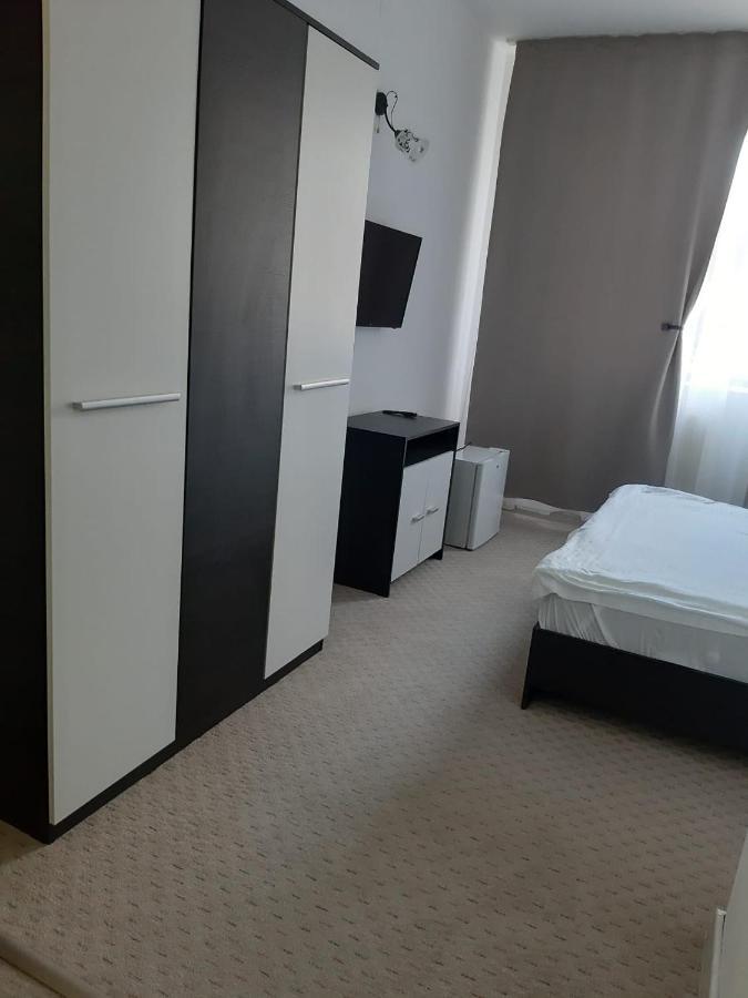 Casablanca Hostel Craiova Buitenkant foto