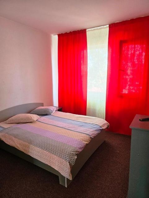 Casablanca Hostel Craiova Buitenkant foto
