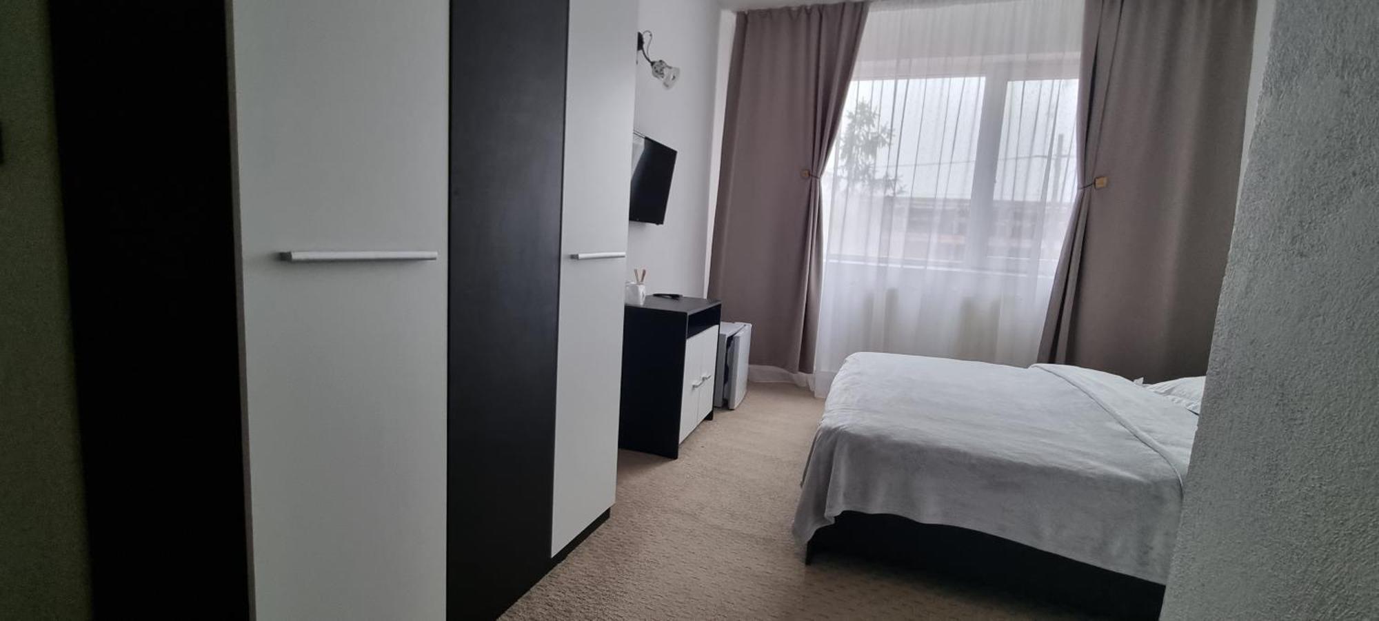 Casablanca Hostel Craiova Kamer foto