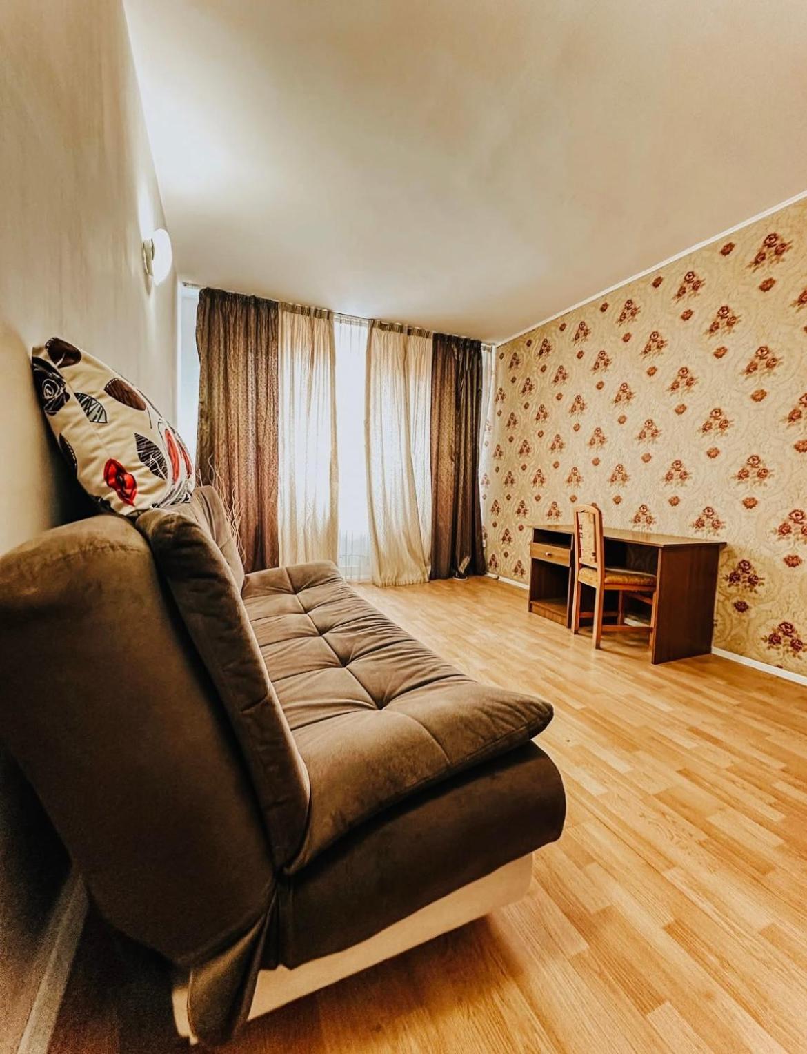 Casablanca Hostel Craiova Buitenkant foto